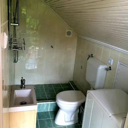 Borostyan Apartmann Apartament Balatonföldvár