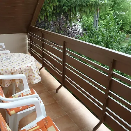 Borostyan Apartmann Apartament